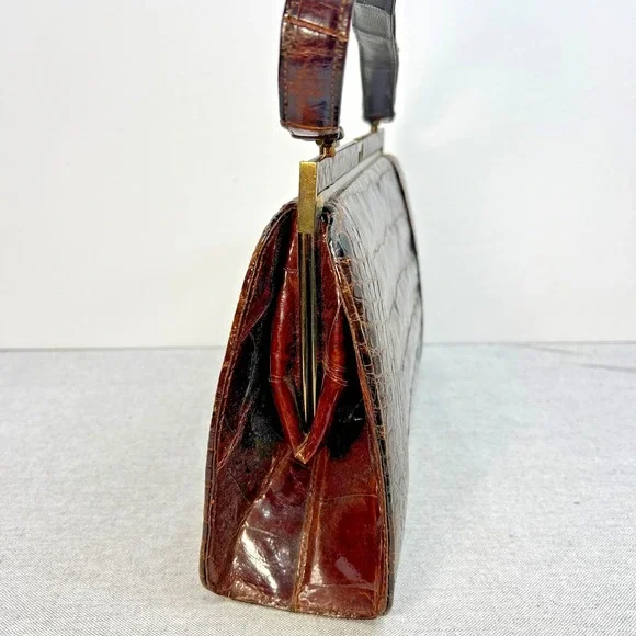 Gorgeous Vintage 1950s 60's Vassar Cognac Brown Alligator Skin Handbag Frame Bag - Picture 2 of 13
